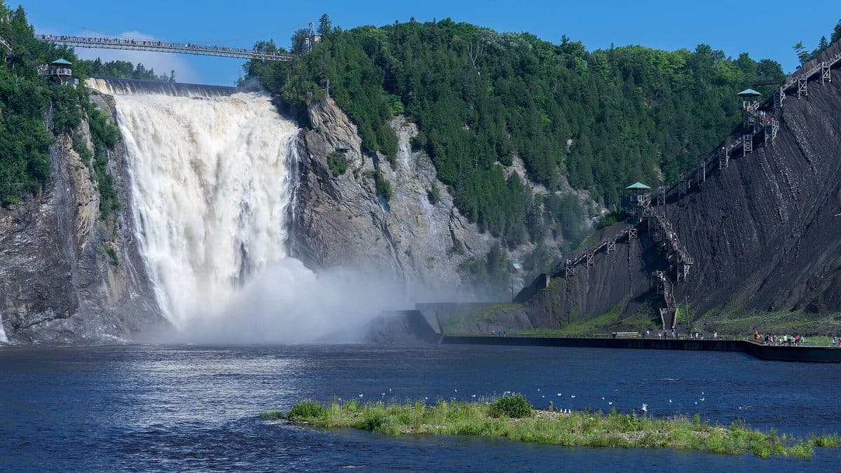 Taxi Vayo en las Cataratas Montmorency
